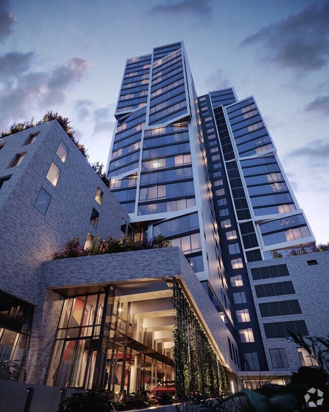 Building Photo - Maven Rental
