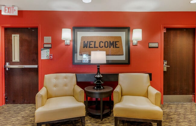 Furnished Studio-Orange County - Huntington Beach