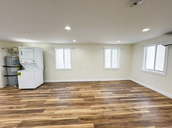 Photo - 6071 N Shady Side Dr