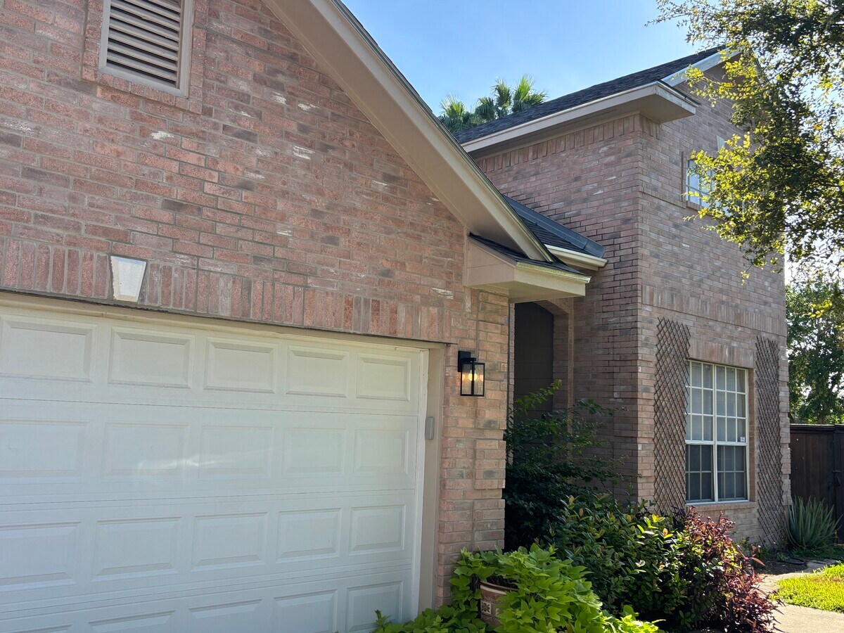 Photo - 3507 San Roman St House