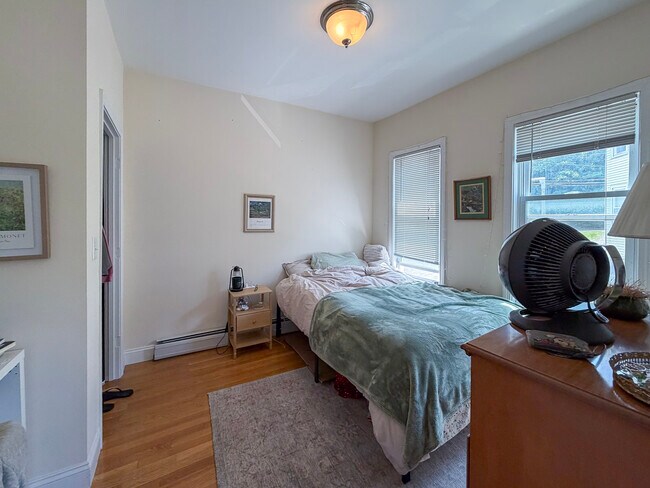143 Hillside St Unit 2