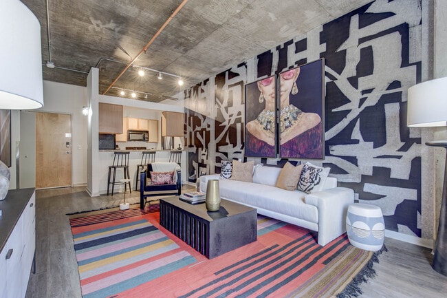 Photo - Cortland on Blake