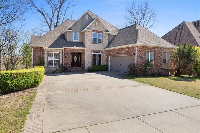 Photo - 3902 NE Cadbury Ave