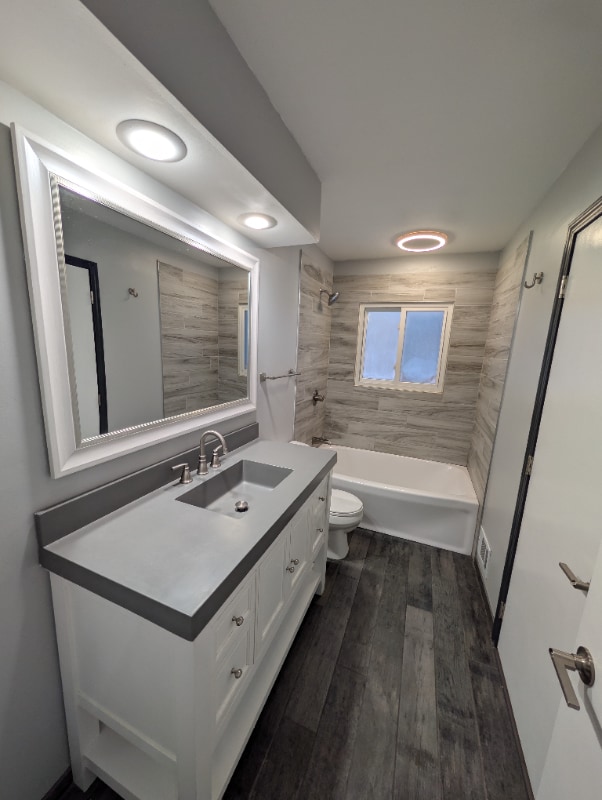 Photo - 8381 5th St NE