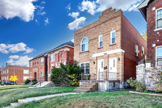 Photo - 3754 Dunnica Ave Unit 1F