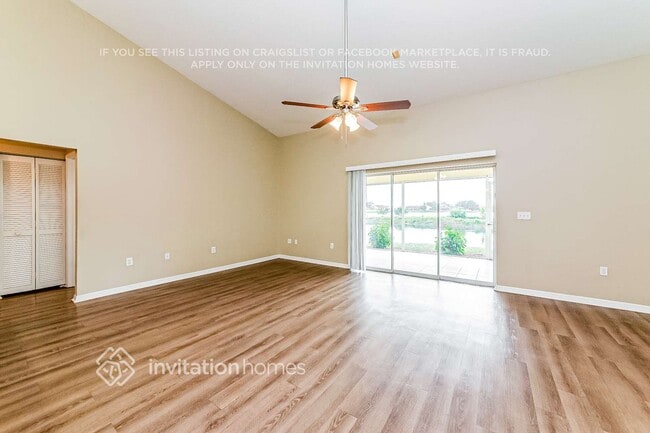 Photo - 920 49th St Cir E