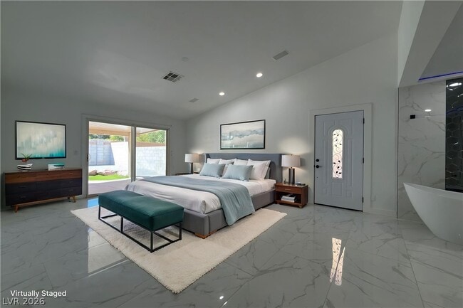 Photo - 3809 Cranbrook Hill St