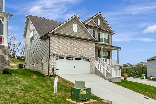 Photo - 104 Millbrook Dr