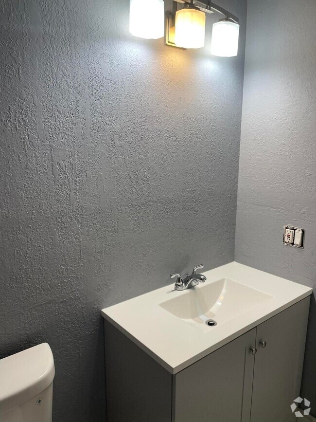 Building Photo - 4425 Stevens Rd Rental