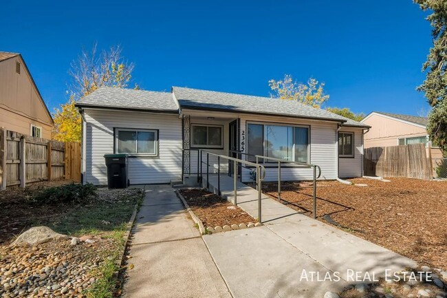 Building Photo - 2365 Fulton St