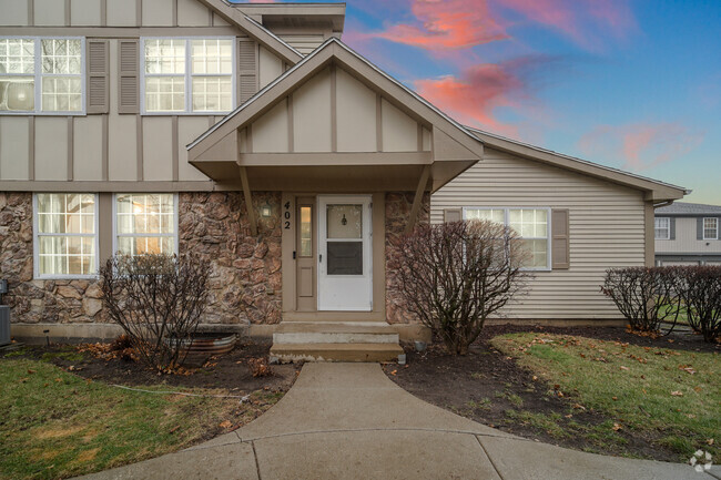 Building Photo - 402 Fernwood Ct Unit - Rental