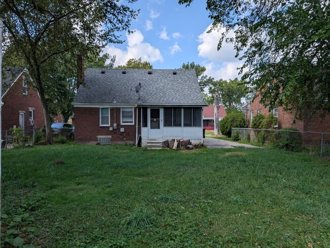 Photo - 20242 Ward Ave