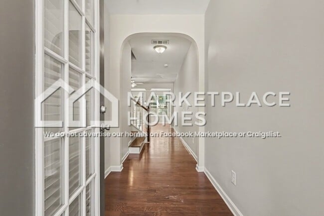 Photo - 3851 Augustine Pl