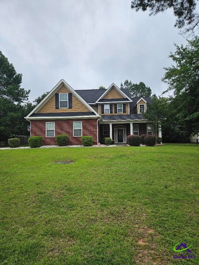 Photo - 204 Bridgehampton Way House