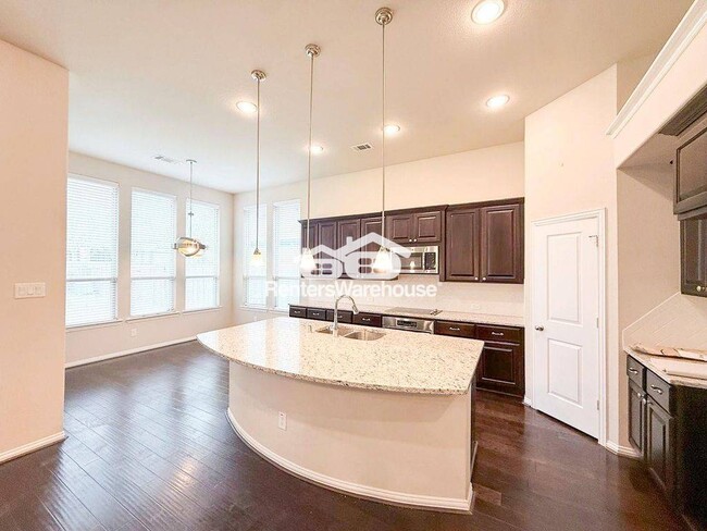 Photo - 10810 Kennowy Ct