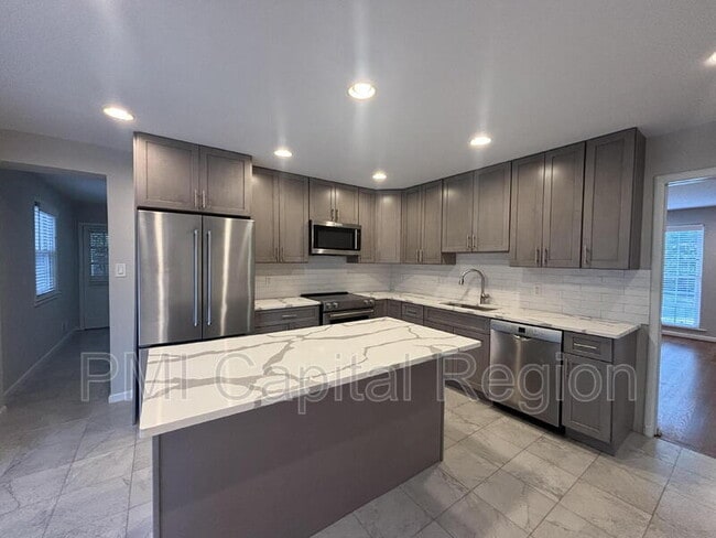 Photo - 7021 Whittier Blvd