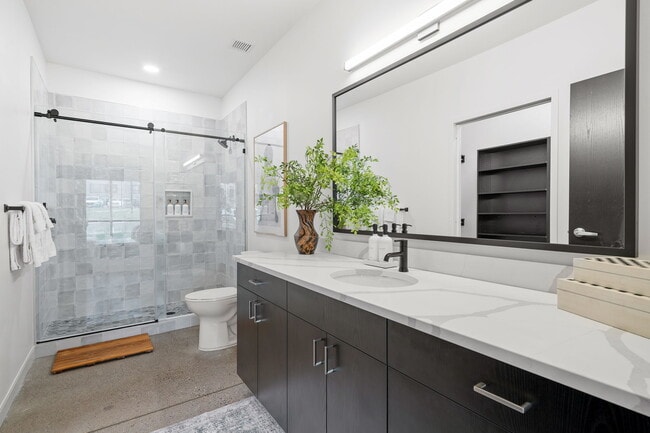 Photo - The Penhurst