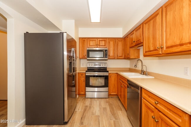 Photo - 7401 N Scottsdale Rd