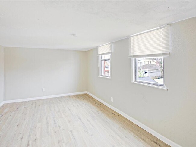 Photo - Welcome to 6730 Vermont!