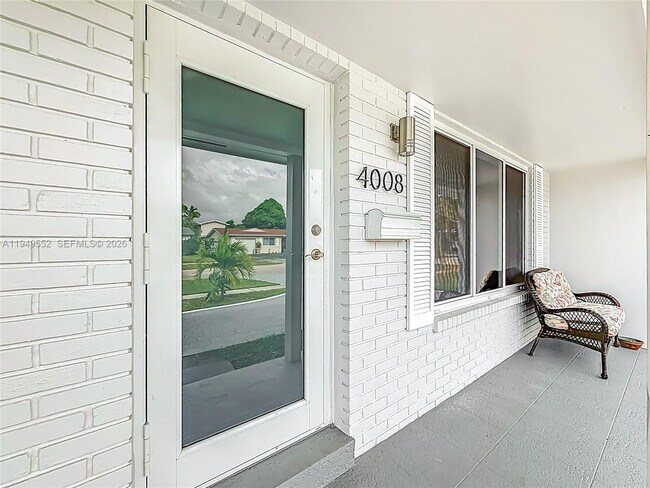 Photo - 4008 Adams St