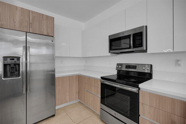 Photo - 3504 W 94th St