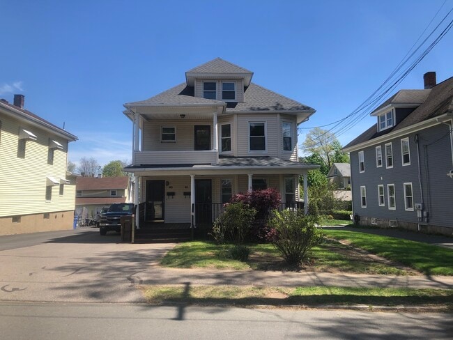 Front street view - 63 Oak Ave Unit 63 Oak Ave