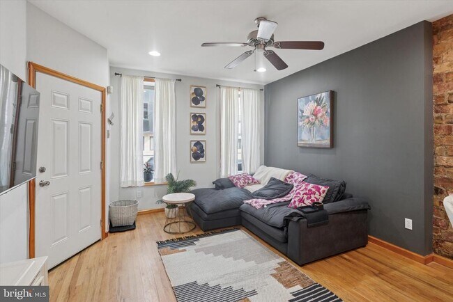 Photo - 1522 Brown St Unidad 1