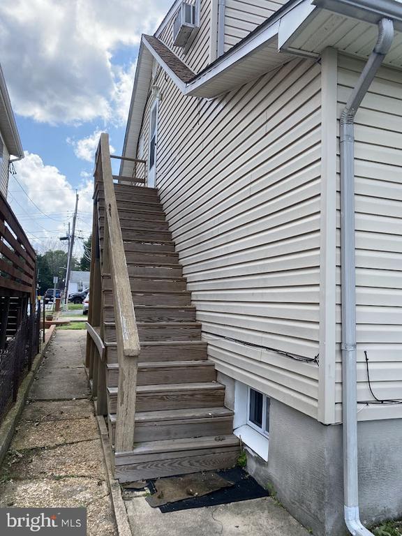 Building Photo - 8209 Box Dr Rental