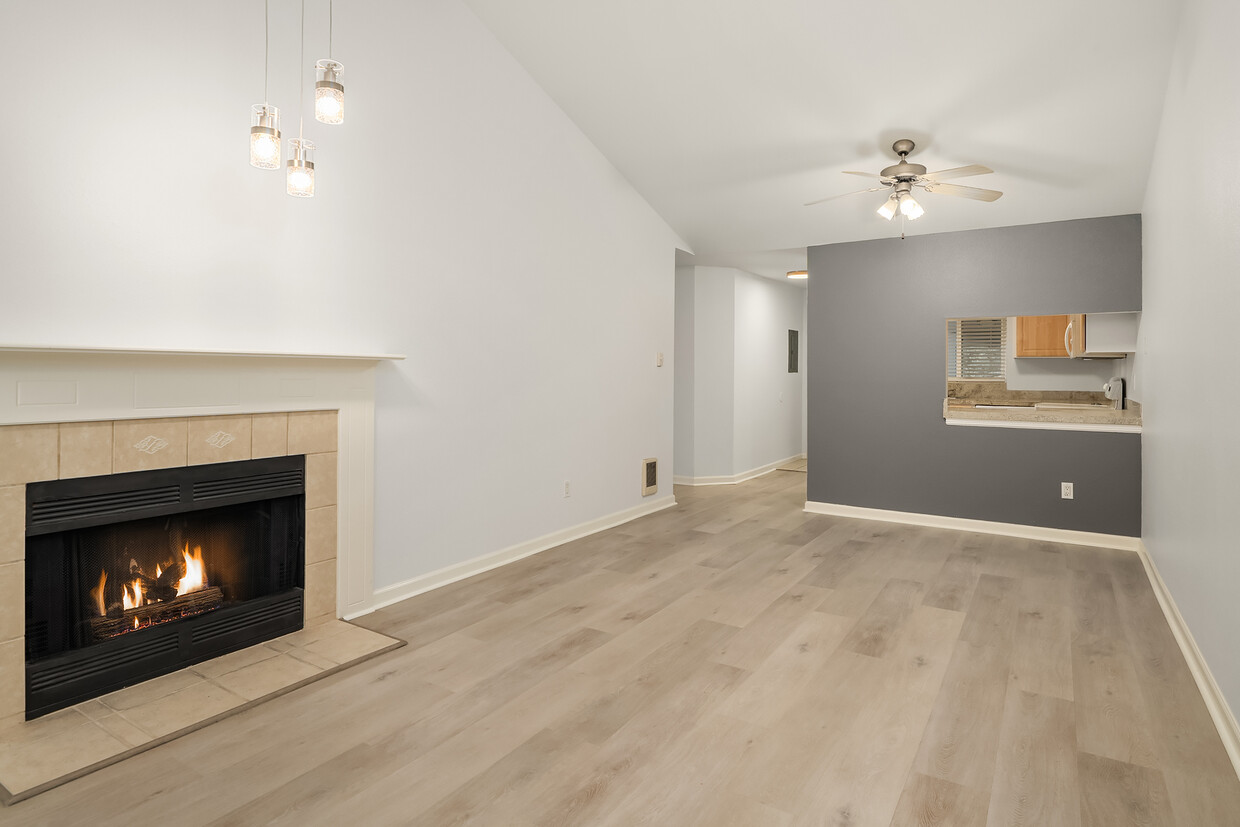 Photo - 11114 NE 125th Ln (Kirkland, WA)