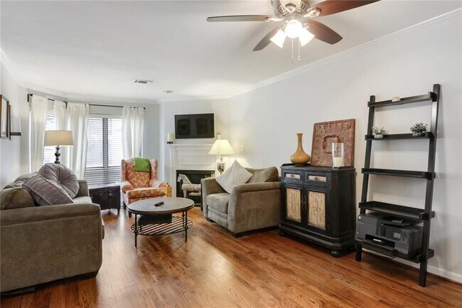 Photo - 209 14th St NE Unit 117