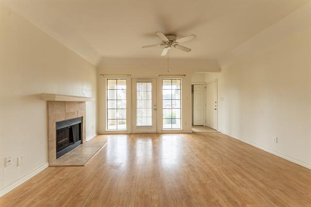 Photo - 3105 San Jacinto St Unit 210