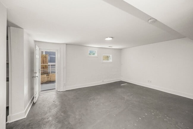 Photo - 611 S 14th St Unit C