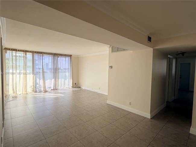 Photo - 3703 NE 166th St Unit 910