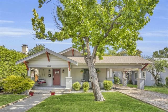 Photo - 6227 Lakeshore Dr