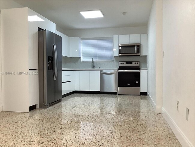 Photo - 7435 SW 23rd St