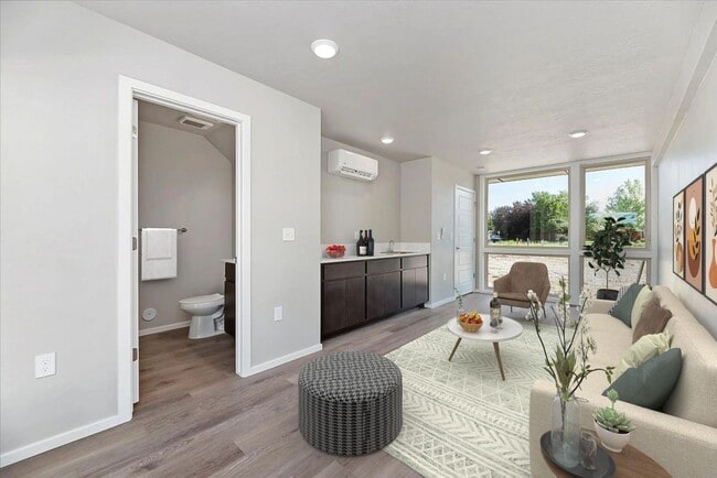 Photo - Riverscape Townhomes