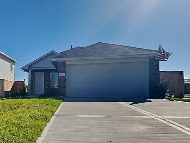 Photo - 17527 Grand Fir Ln House