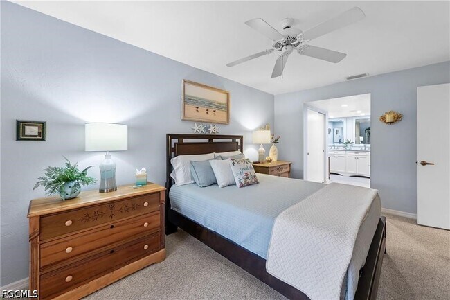 Photo - 5890 Trailwinds Dr Unit 522