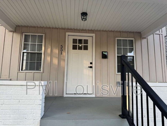 Photo - 551 Denmark St