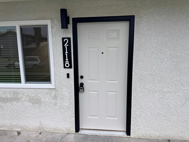 Building Photo - 2118 N Glenn Ave Unit 2118 N. Glenn Ave