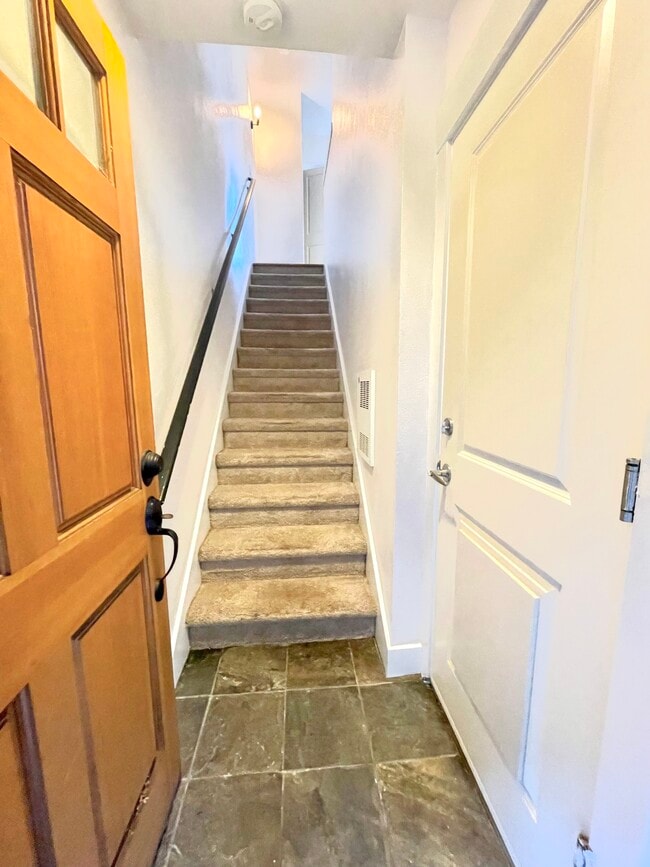 Photo - 1017 NE 125th St