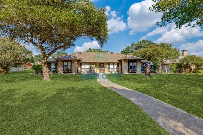 Photo - 212 Harris Dr House