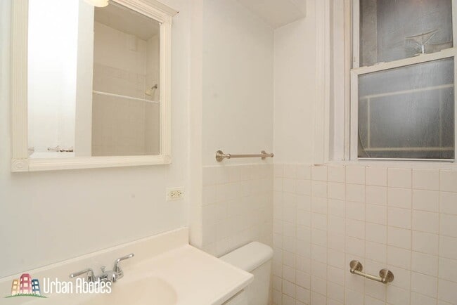 Photo - 2837 N Burling St Unit S06C
