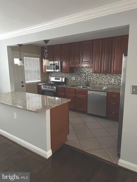 Photo - 1543 E 36th St Townhome