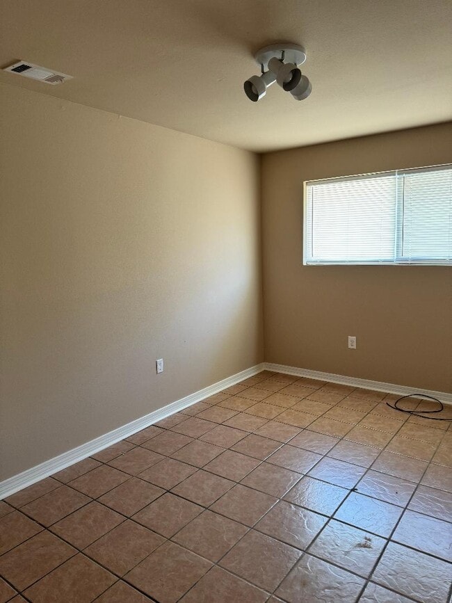 Photo - 4627 Evangeline Dr