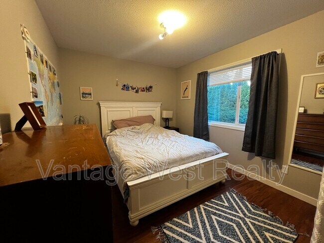 Photo - 2190 Carate Rd