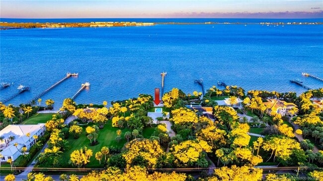 Photo - 62 S Sewalls Point Rd