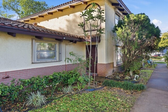 Photo - 8811 NW 28th Dr Unit 12