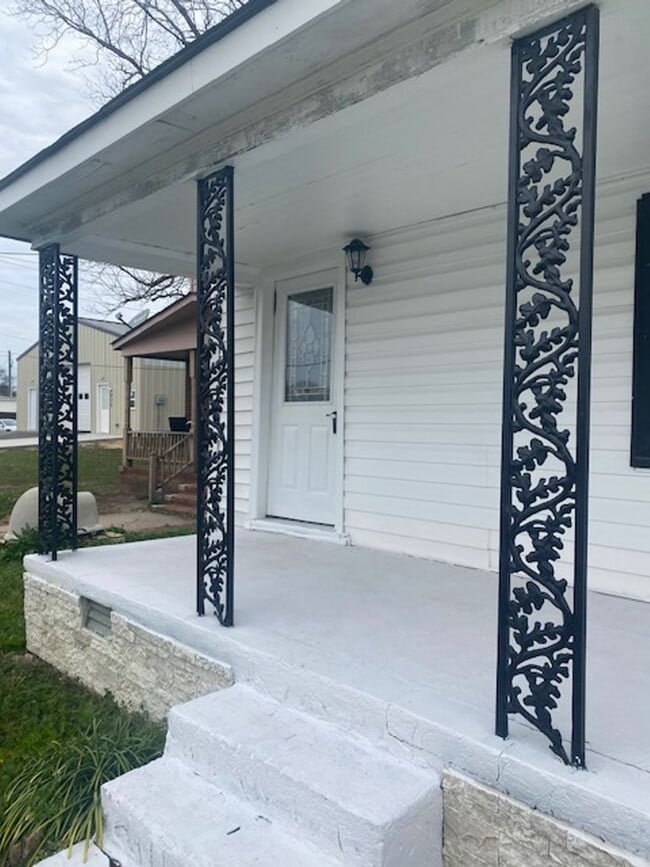 Photo - Single Family Home on MLK Jr