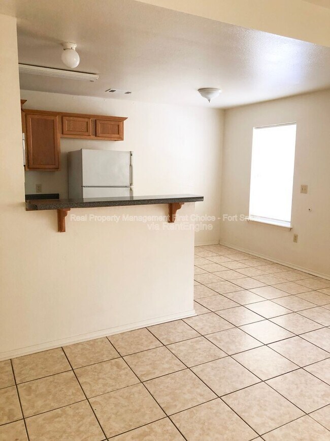 Photo - 1447 Brazil Ave